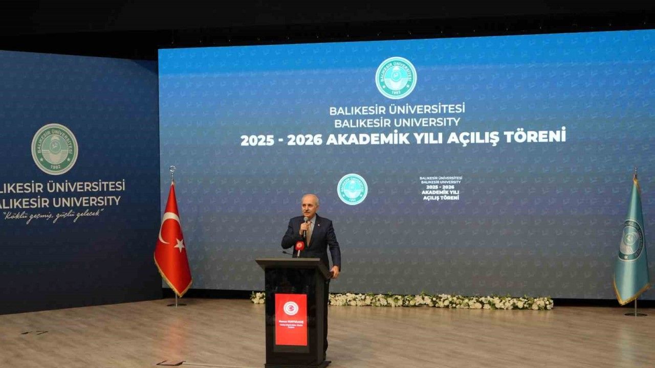 TBMM Başkanı Kurtulmuş:"Bir eli silahta bir eli sandıkta olmaz"