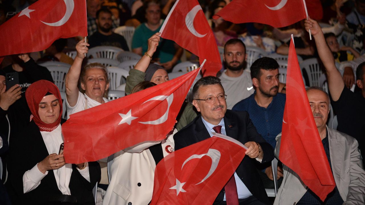 Başkan Genç'ten 29 Ekim mesajı
