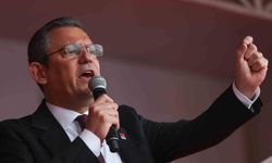 CHP lideri Özel: "Bahçeli, TRT’den canlı yayınlanma talebimi doğru bulduğunu ve desteklediğini söyledi"