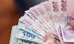En düşük emekli aylığını 16 bin 881 TL’ye çıkaran teklif kabul edildi ve yasalaştı