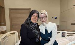Doğuştan mimiklerini kullanamıyordu, 23 yıl sonra ilk kez gülümsedi: "Ülkemizde bir ilk olma özelliği taşıyor"