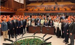 Meclis tatile girdi milletvekilleri fotoğraf çektirdi