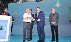 Başkan Genç'e fındıkta verim ve kaliteye katkı ödülü