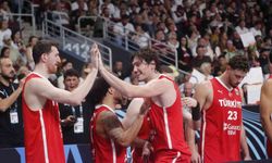 A Milli Erkek Basketbol Takımı, son 16 turunda İsveç ile karşılaşacak
