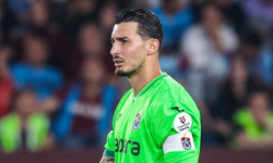 Trabzonspor’un milli kalecisi Uğurcan Çakır, Galatasaray’dan gelen teklifi değerlendirmeye aldığını sosyal medya hesabından açıkladı.