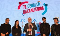 Bakan Osman Aşkın Bak:  “Gençler Bakanlığında!”