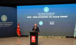 TBMM Başkanı Kurtulmuş:"Bir eli silahta bir eli sandıkta olmaz"