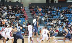 Türkiye Sigorta Basketbol Ligi: Trabzonspor: 74 - A. Efes: 81