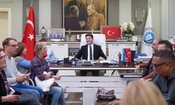 Erasmus Proje Ekibi,Başkan Kaya'yı ziyaret etti