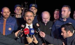 Gemiden tahliye edilen 25 personel tedbiren hastaneye götürüldü