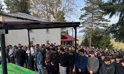 Genç futbolcu Samet Şahin son yolculuğuna uğurlandı