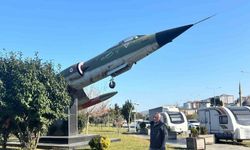 Dünya havacılık tarihine geçen Selçuk Bayraktar’a Sürmeneli hemşehrisinden şarkılı destek