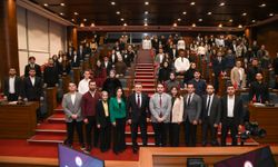 Başkan Genç'ten öğrencilere yeni yıl müjdesi