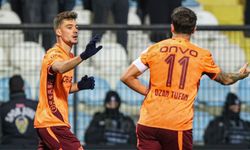 Ernest Muçi gollerine kupada da devam etti