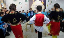 Milli Eğitim Bakanı Tekin,öğrencilerle bir araya geldi