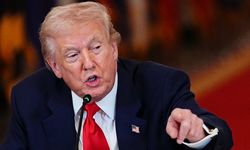 Trump'tan İran'a Hürmüz Boğazı uyarısı: 'Yirmi kat daha sert şekilde vururuz'