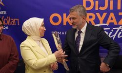 AK Parti Trabzon Kadın Kolları’na Türkiye 4.’lüğü tebriği