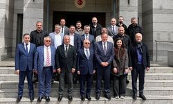 Trabzon iş insanları heyeti Bakü Büyükelçiliğini ziyaret etti