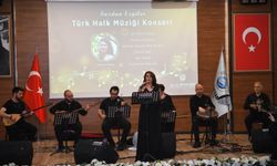 Ortahisar'da 'Sazdan Ezgiler' ile türkü şöleni yaşandı