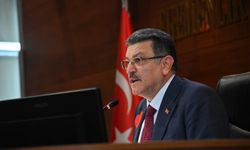 Başkan Genç, Büyükşehir Belediyesi Meclis Toplantısı’nda açıkladı:Hafif Raylı Sistemin ihalesi yapıldı