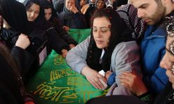 Taciz mağduru genç kız son yolculuğuna gözyaşları ile uğurlandı