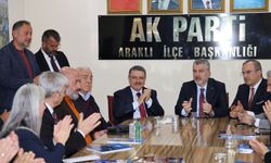 Mumcu:''Araklı'da yatırım ve istişarelerimizi sürdürüyoruz''