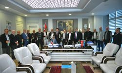 Ortahisar'daki muhtarlar,Başkan Kaya'yı ziyaret etti