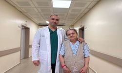 Karnındaki devasa şişlik 22 kiloluk tümör çıktı: 'Kabızlık diye düşündüm' dedi