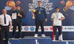 Trabzonlu Kerem Talha Holoğlu'dan Antalya'da Dünya Kupası'nda çifte zafer