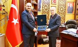 Çok anlamlı bayramlaşma