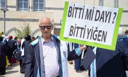 Azmin hikâyesi: 71'inde başladığı üniversiteden 75 yaşında mezun oldu