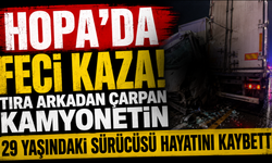 Hopa'da geceyi yasa boğan kaza! Tıra çarpan sürücü hayatını kaybetti