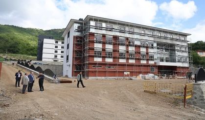 Yılmaz Büyükaydın’dan Maçka’ya Ziyaret:  Yatırımları Yerinde İnceledi