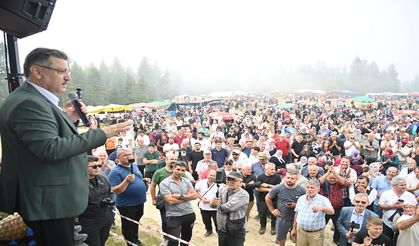 Başkan Genç'ten Akpınar'da yol sözü