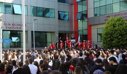 Avrasya Üniversitesinde 2025/2026 Akademik Yılı törenle başladı