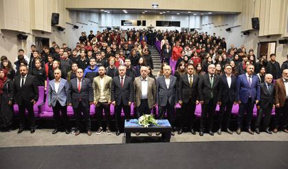 ANADER’den “Yeşil Yakalılarla Söyleşiler” Konferansı