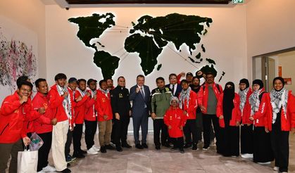 Başkan Genç'ten Malezyalı gruba Gazze Teşekkürü