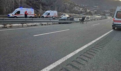 Gümüşhane-Trabzon Karayolunda trafik kazası: 1'i ağır 4 yaralı