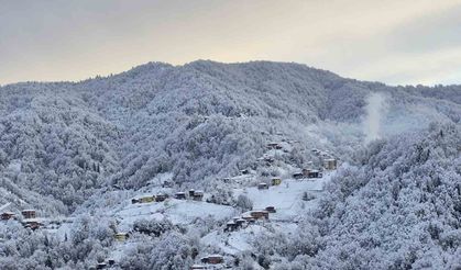 Rize'nin yüksek kesimlerinde kar kalınlığı 1 metreyi aştı