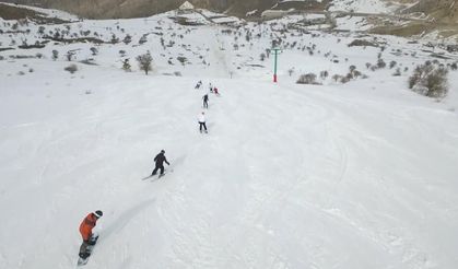 Meteoroloji 2025'in 'en'lerini açıkladı: En yüksek rüzgâr hızı Bayburt'ta ölçüldü