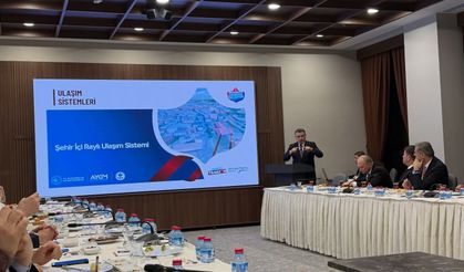 AK Parti Genel Merkezi’nde Yerel Yönetimler trafiği