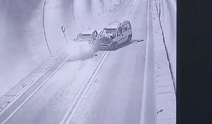 Artvin'de 7 kişinin yaralandığı tünel kazası kamerada