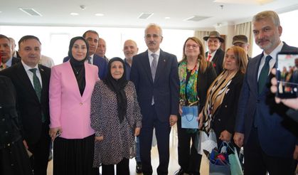 Bakan Uraloğlu bayram mesaisinde Trabzon’u adım adım dolaştı