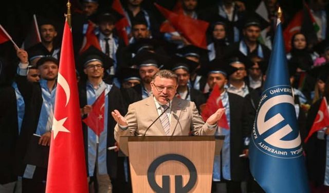 Tam Bağımsız Türkiye Yolculuğu Gençlerin Omuzlarında Yükselecek