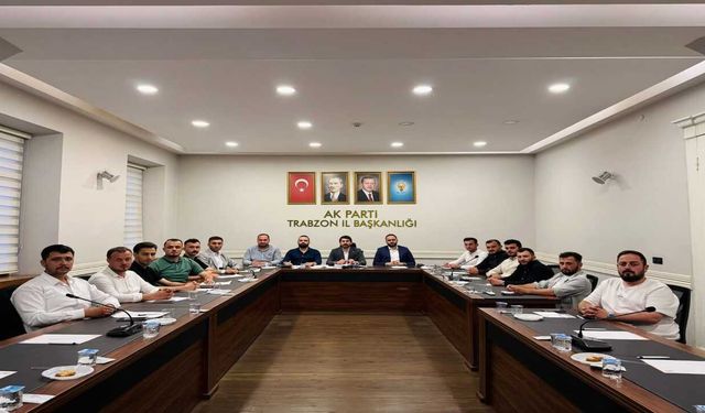 AK Parti Gençlik Kollarından Trabzon’da Sürpriz Hamle
