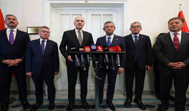 TBMM Başkanı Kurtulmuş, CHP Genel Başkanı Özel’i ziyaret etti