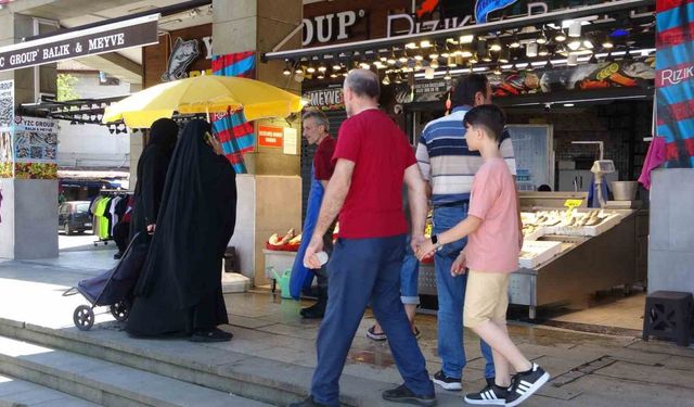Arap turistlerden balığa yoğun ilgi