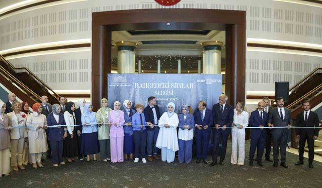 Emine Erdoğan, "Bahçedeki Sırlar" sergisinin açılışını yaptı