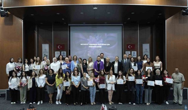 "Kuzeyin Dijital Yıldızları Programı"nda mezuniyet sevinci