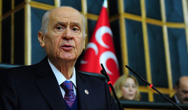 MHP Lideri Bahçeli: "Bölücü terör örgütü PKK’nın silahları yakmasıyla yeni bir evreye geçilmiştir"